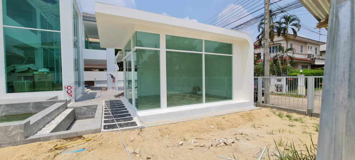 Pracha Uthit 129 Home Renovation